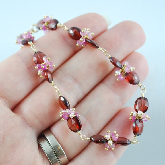 Garnet and Pearl Gemstone Bracelet for Valentine's Day - Picture 5 of 5